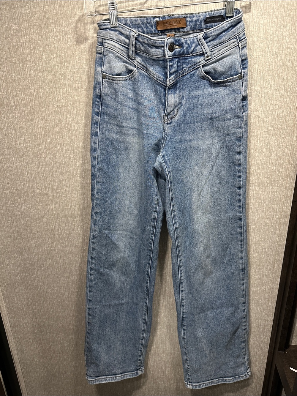 Judy Blue Light Blue High-Rise Retro wide fit
